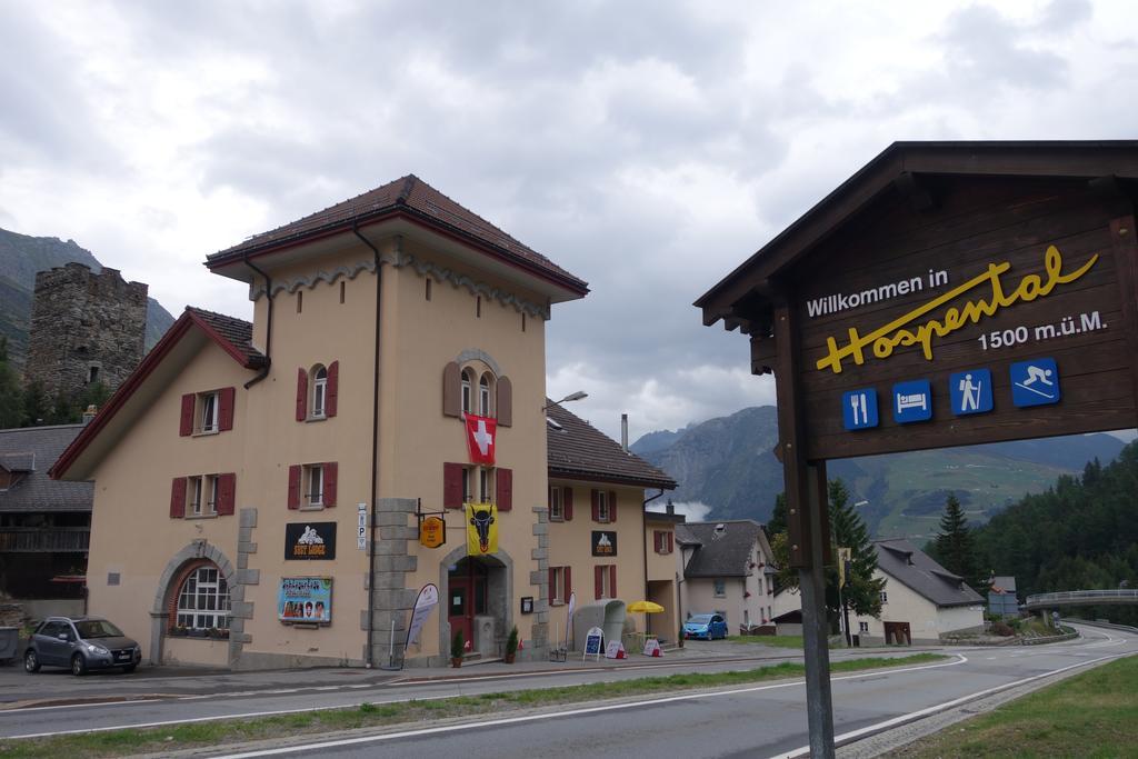 Sust Lodge Am Gotthard Hospental Eksteriør billede